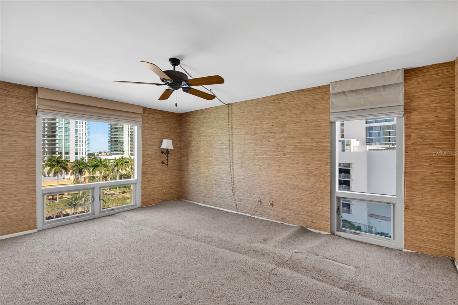 1111 N GULFSTREAM AVE #8D, SARASOTA, FL, 34236