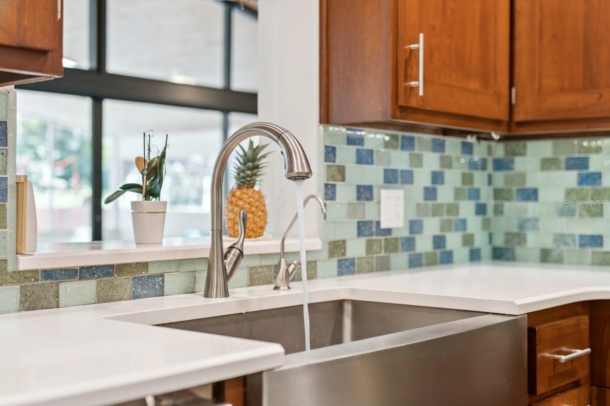 103 S LAKESHORE DR, MINNEOLA, FL, 34715