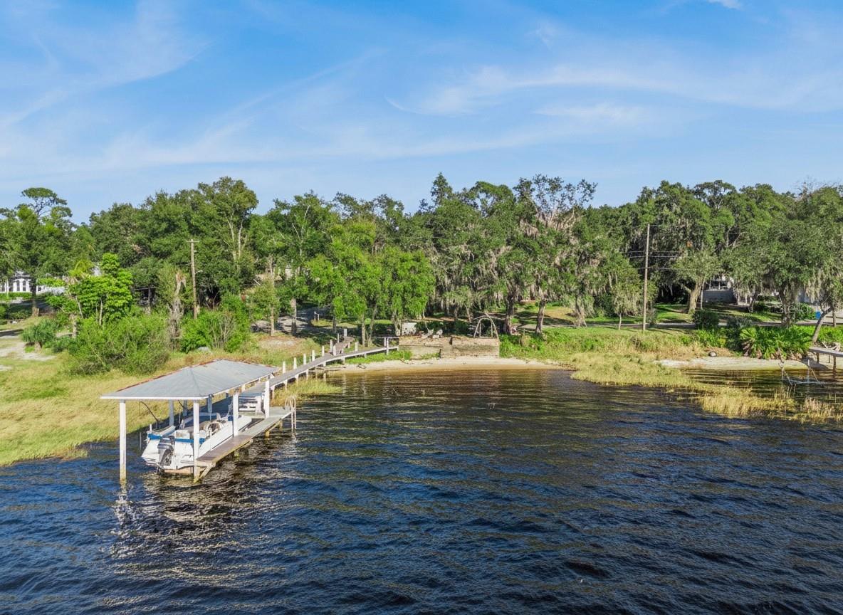 103 S LAKESHORE DR, MINNEOLA, FL, 34715