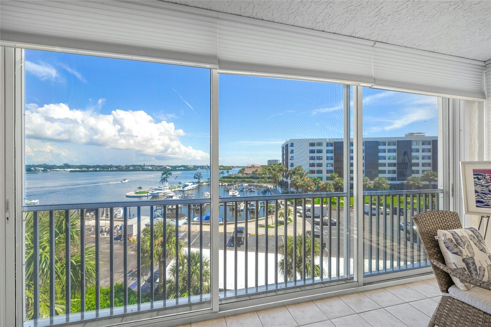 1260 DOLPHIN BAY WAY #403, SARASOTA, FL, 34242