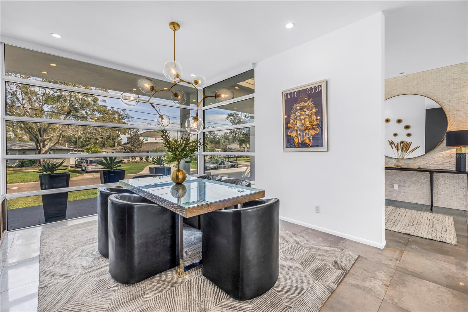 TB8469526 Property Photo