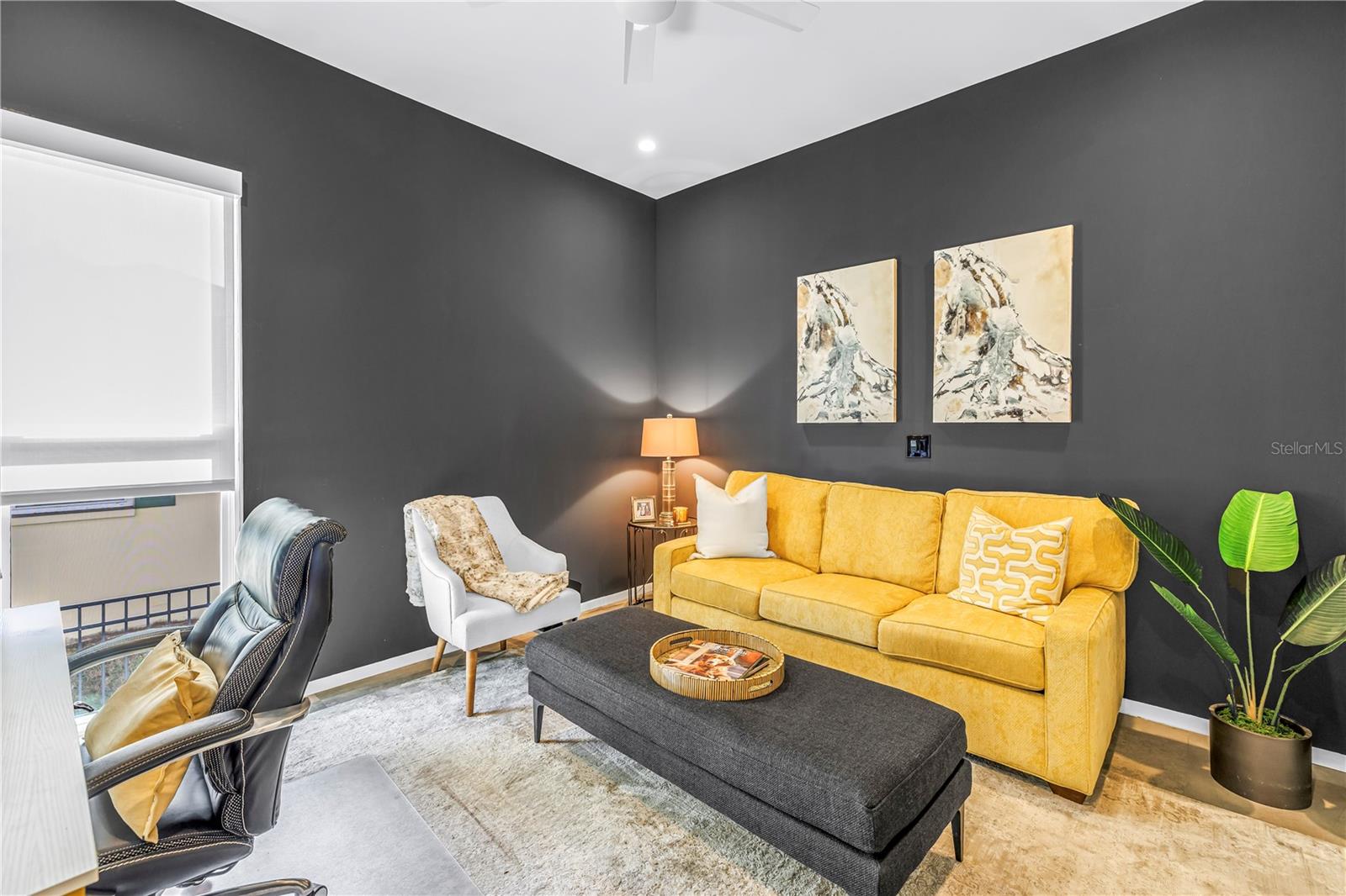 TB8469526 Property Photo