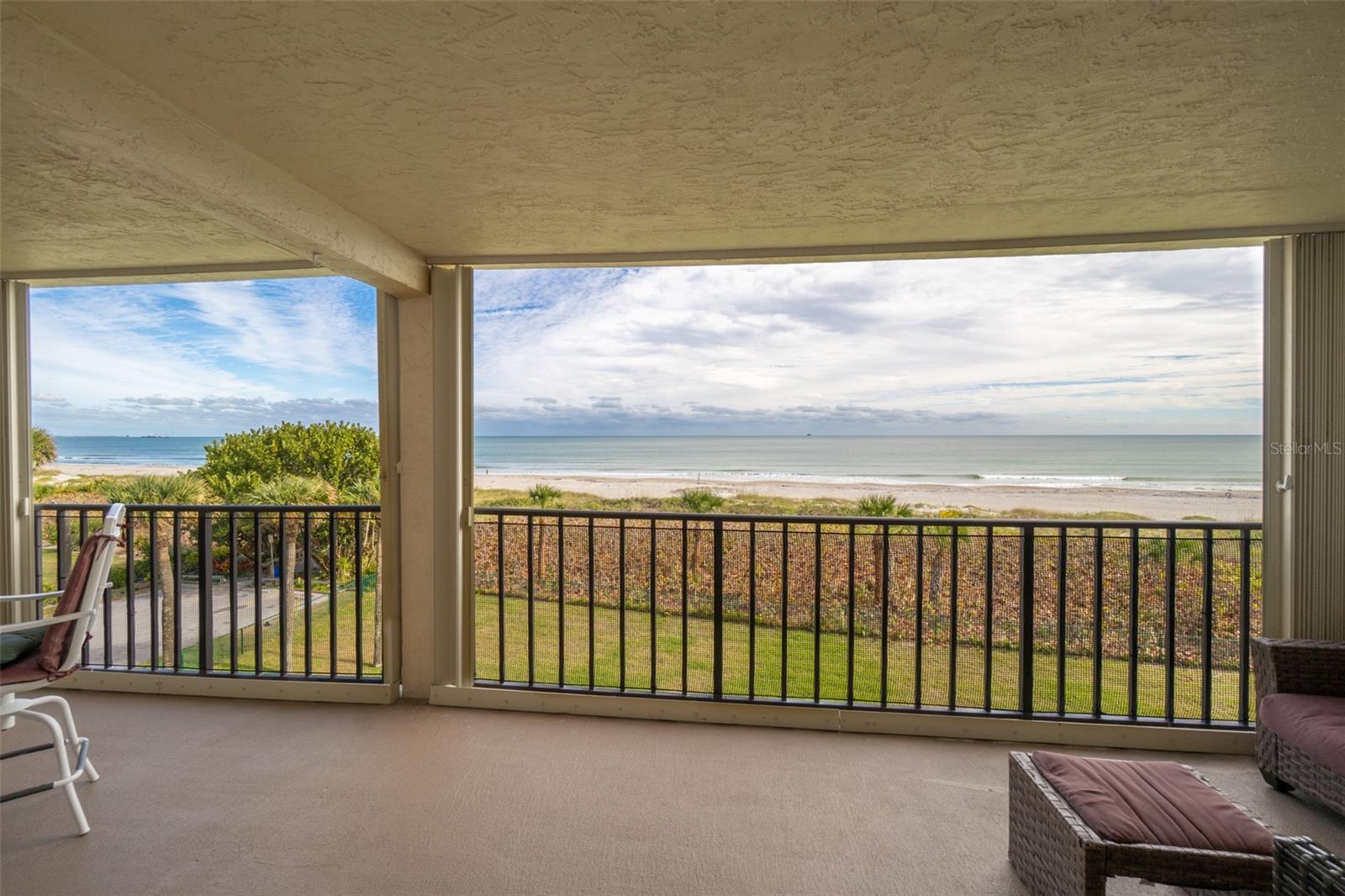 545 GARFIELD AVE #402, COCOA BEACH, FL, 32931