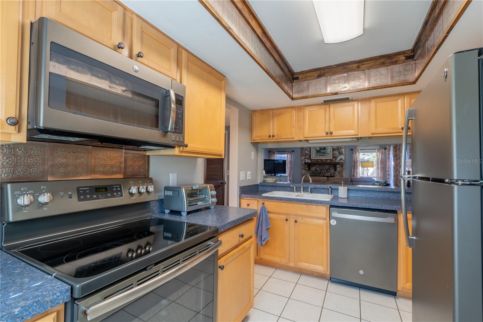 OM717564 Property Photo