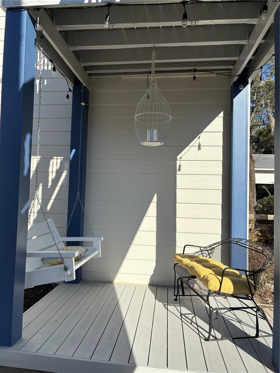 GAINESVILLE, FL, 32653