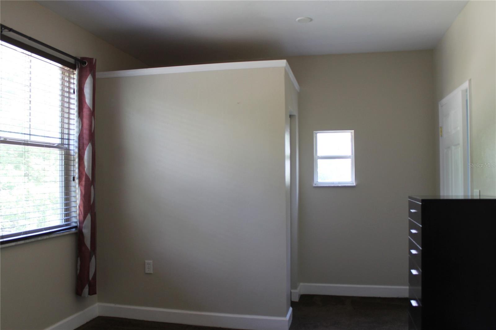 GAINESVILLE, FL, 32653