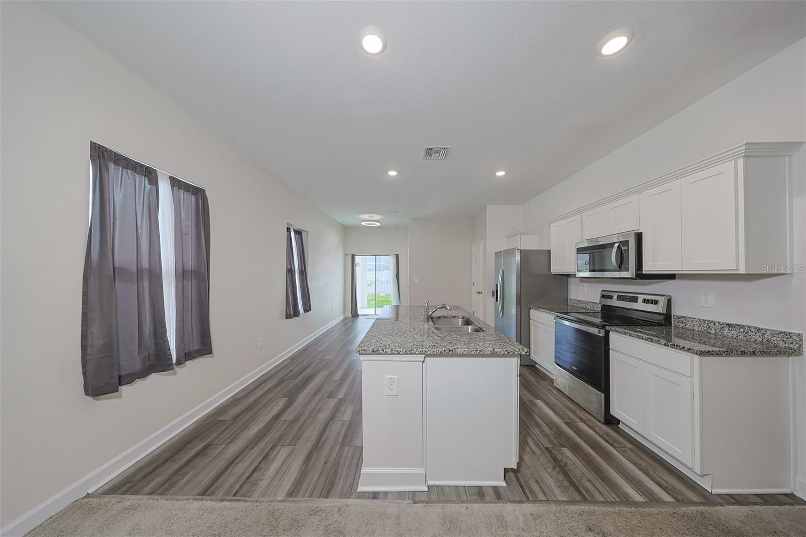 35210 DAISY MEADOW LOOP, ZEPHYRHILLS, FL, 33541