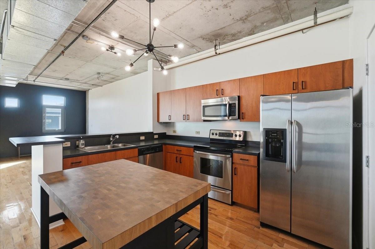 10 N SUMMERLIN AVE #7, ORLANDO, FL, 32801