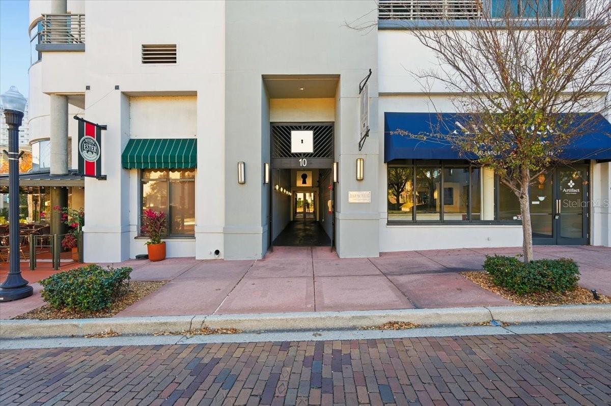 10 N SUMMERLIN AVE #7, ORLANDO, FL, 32801