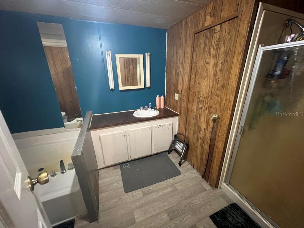 556 COUNTY ROAD 219, MELROSE, FL, 32666