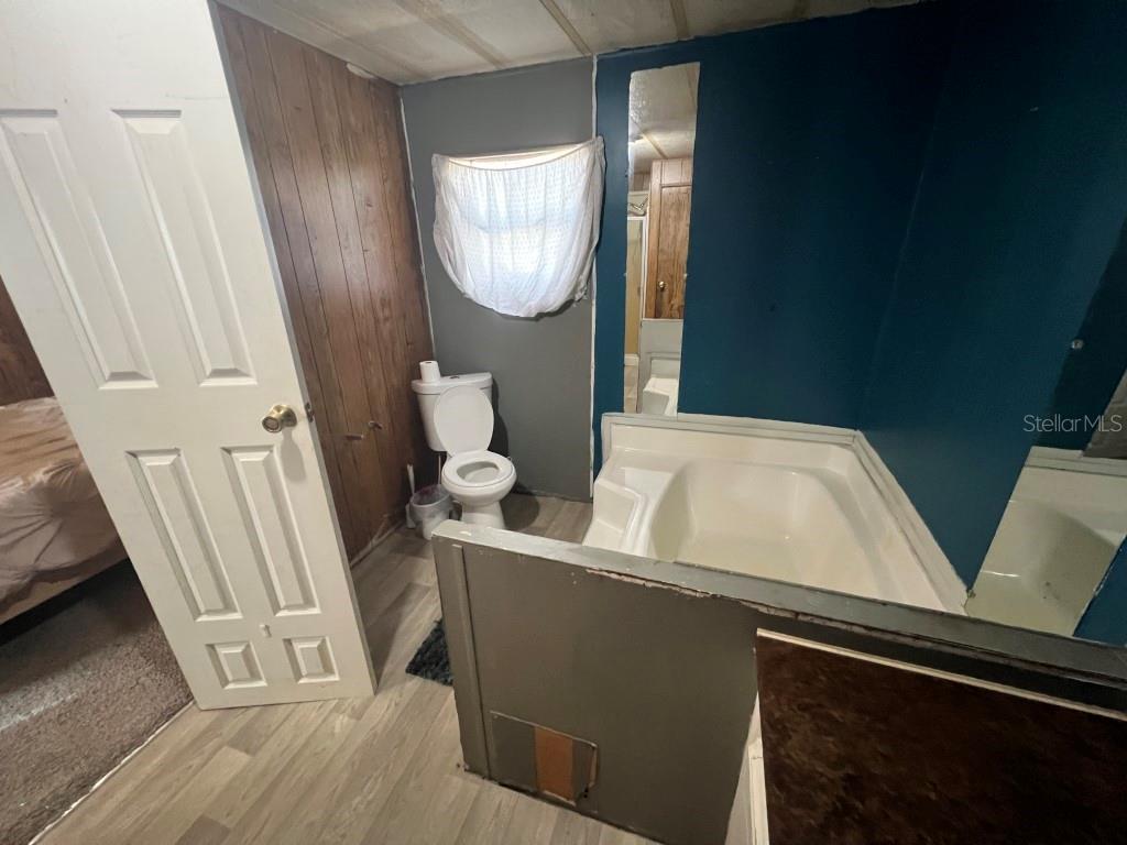 556 COUNTY ROAD 219, MELROSE, FL, 32666