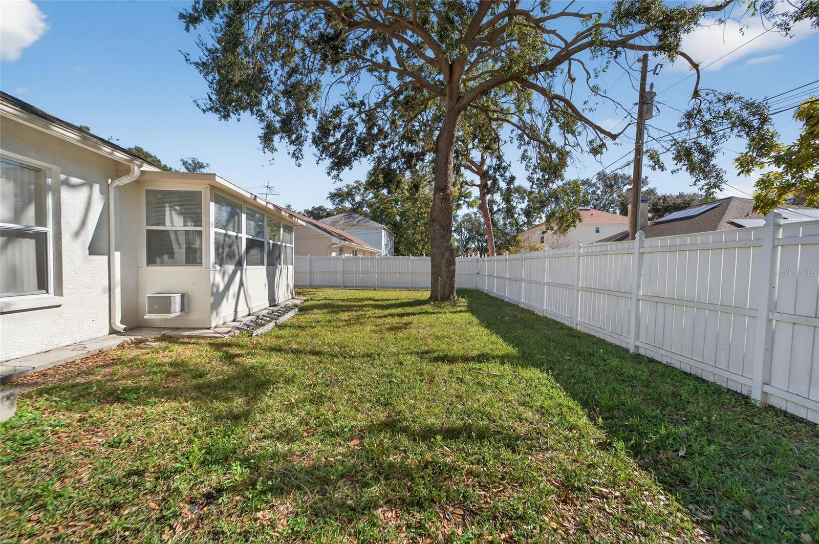 512 ATWOOD AVE N, ST PETERSBURG, FL, 33702