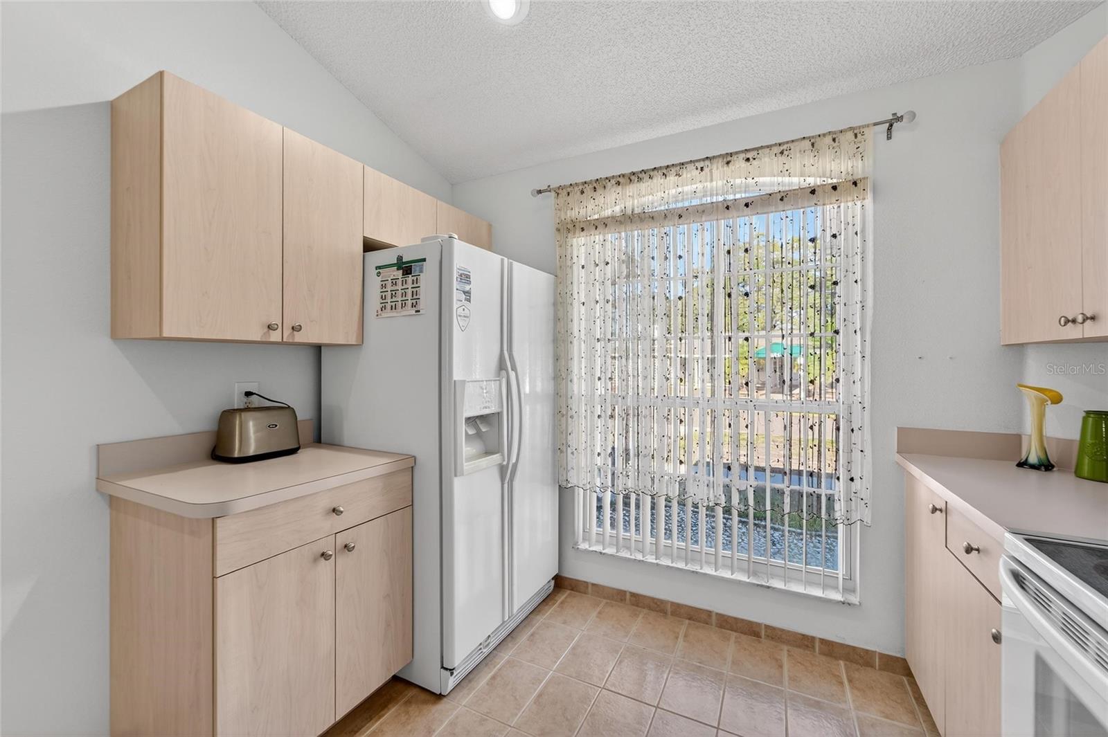 512 ATWOOD AVE N, ST PETERSBURG, FL, 33702