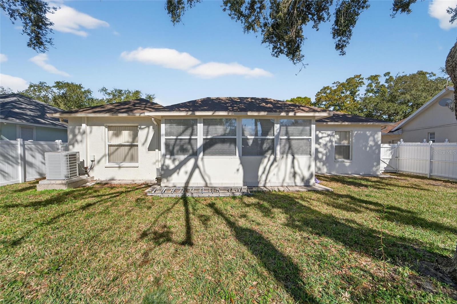 512 ATWOOD AVE N, ST PETERSBURG, FL, 33702