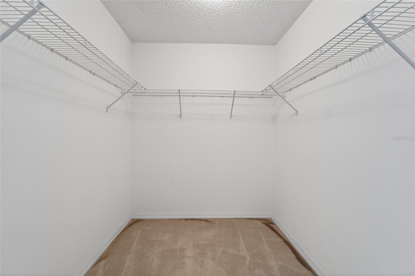 512 ATWOOD AVE N, ST PETERSBURG, FL, 33702