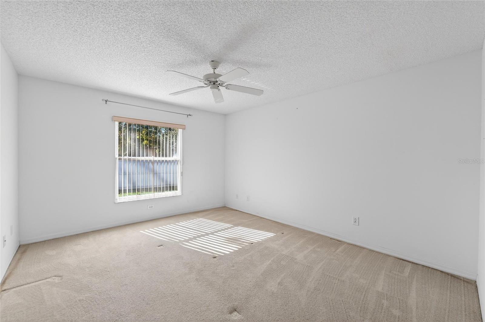 512 ATWOOD AVE N, ST PETERSBURG, FL, 33702