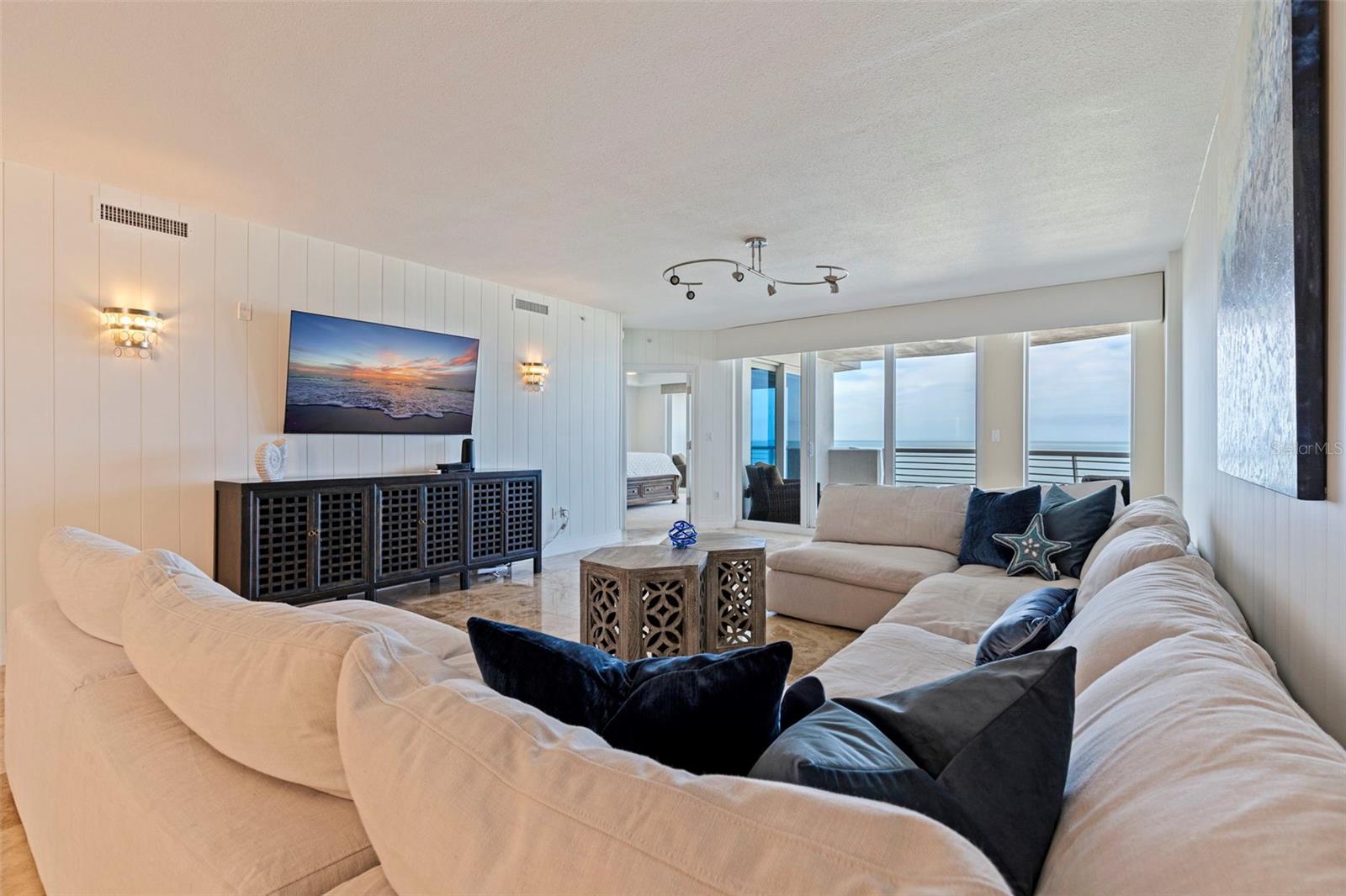 1350 GULF #704, CLEARWATER BEACH, FL, 33767