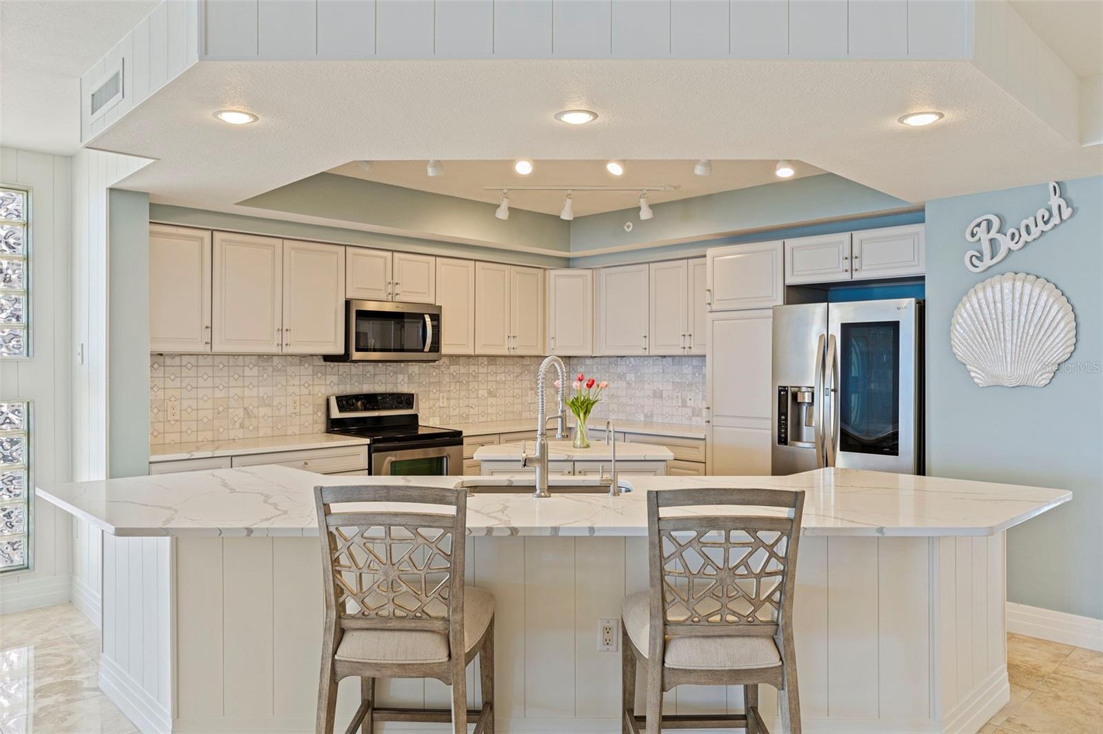 1350 GULF #704, CLEARWATER BEACH, FL, 33767