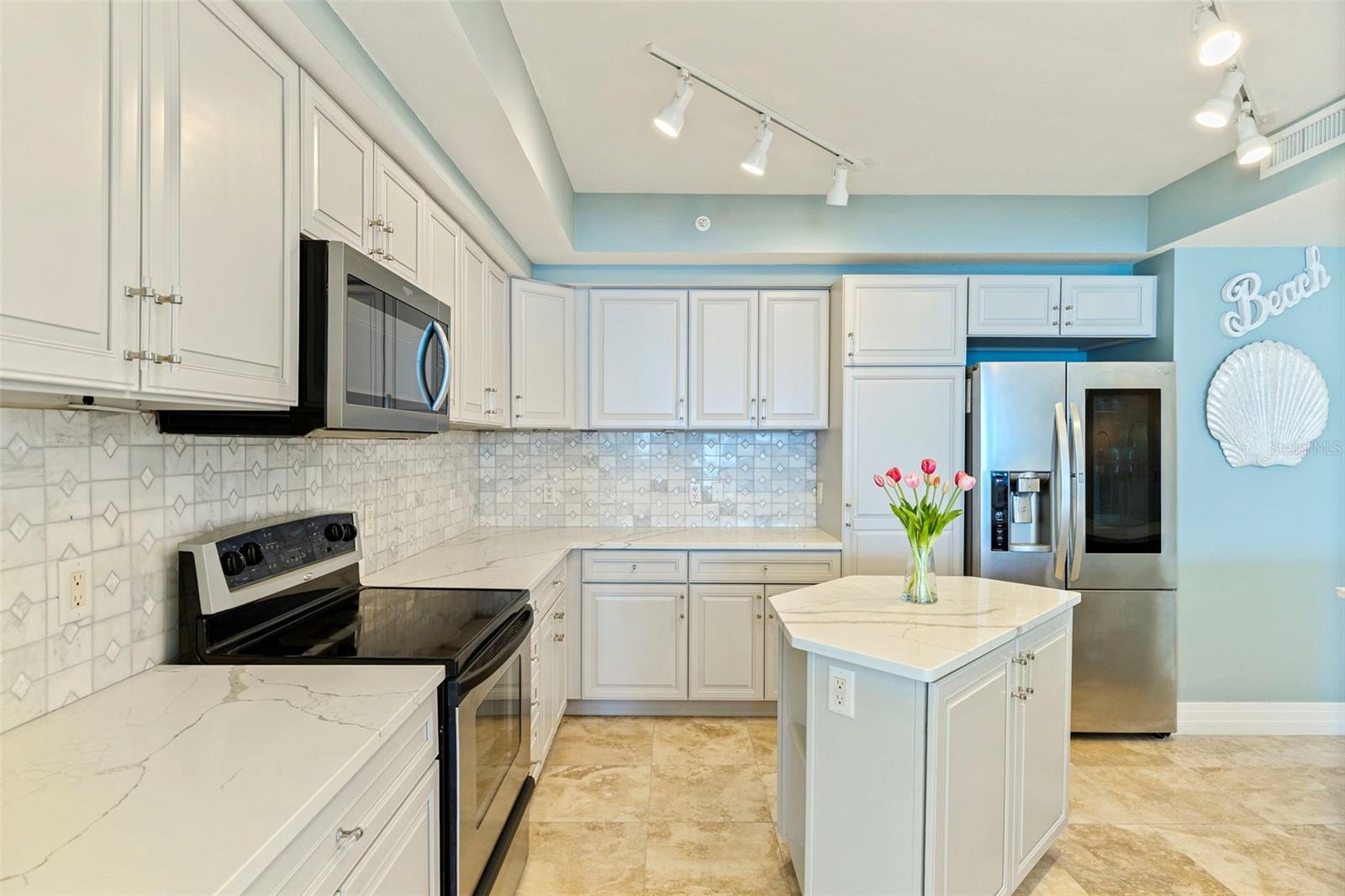 1350 GULF #704, CLEARWATER BEACH, FL, 33767