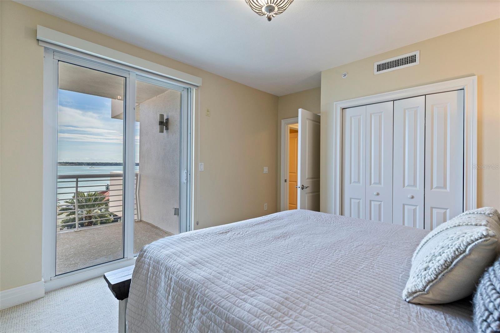 1350 GULF #704, CLEARWATER BEACH, FL, 33767
