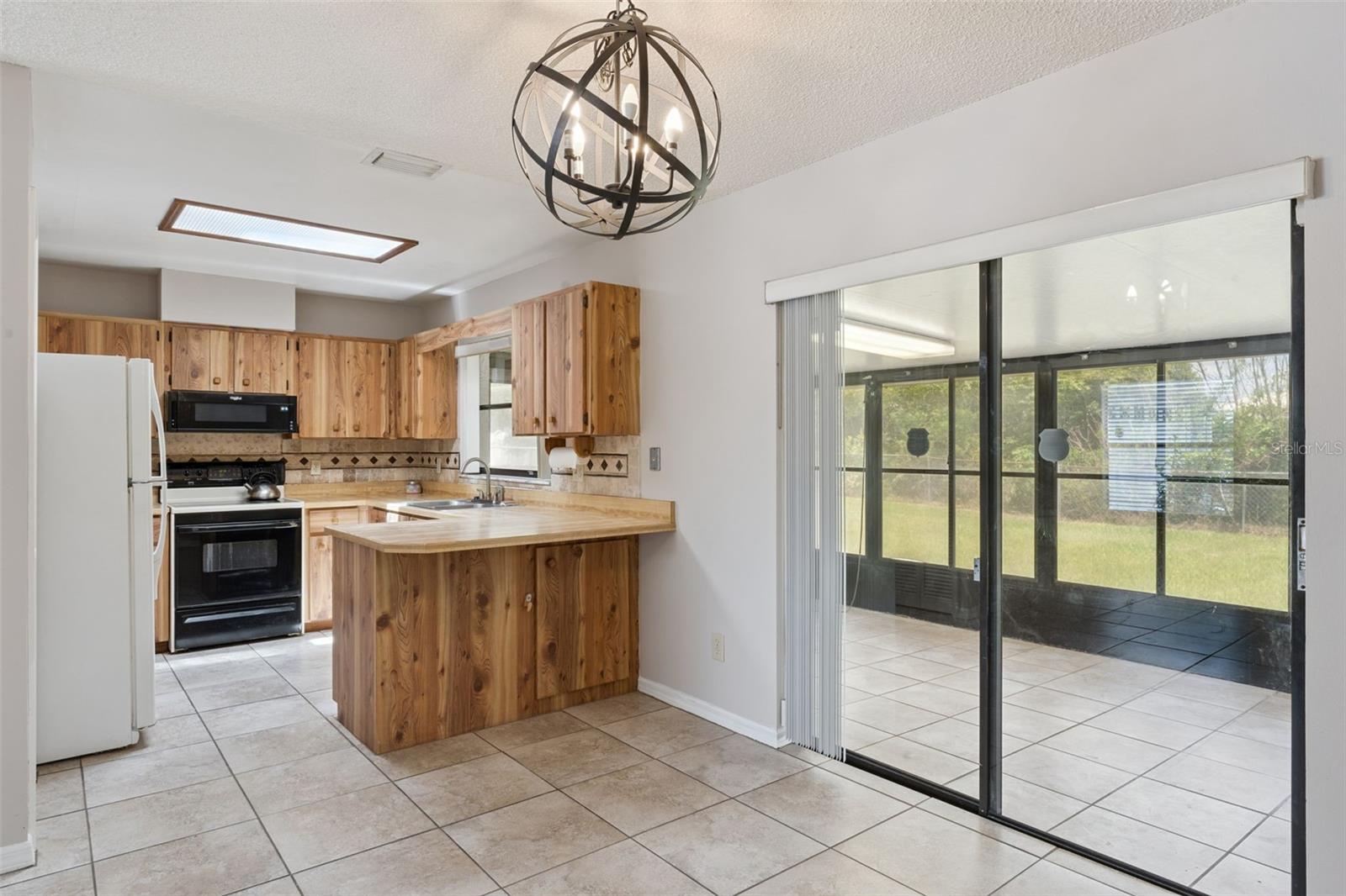942 WINDBROOK DR, DELTONA, FL, 32725