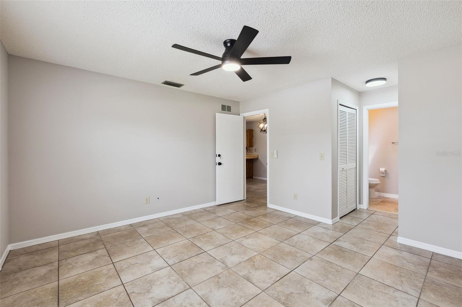 942 WINDBROOK DR, DELTONA, FL, 32725