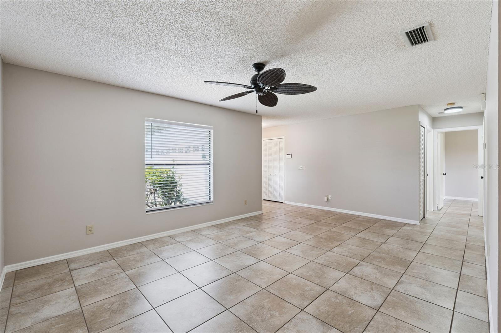 942 WINDBROOK DR, DELTONA, FL, 32725