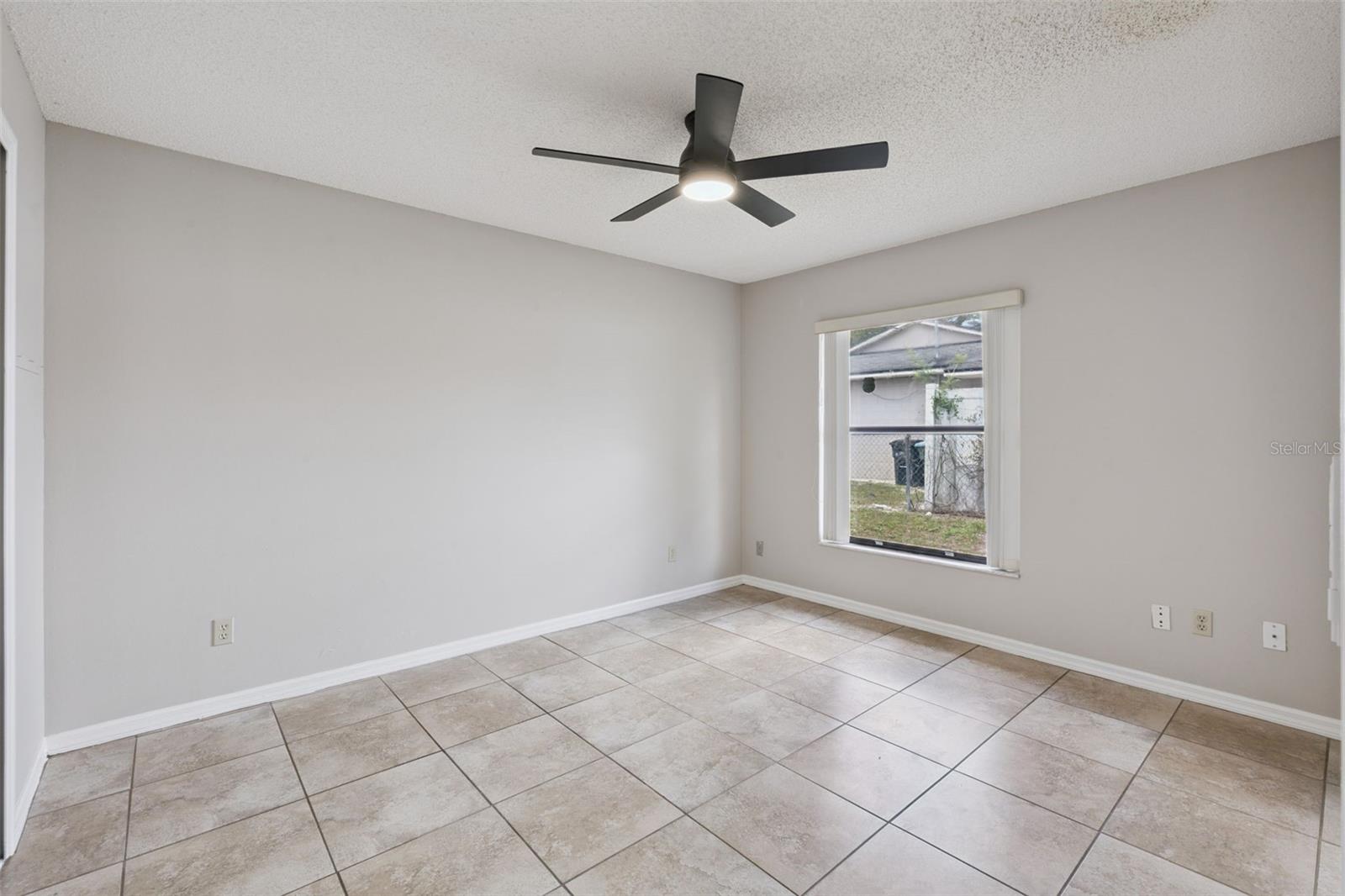 942 WINDBROOK DR, DELTONA, FL, 32725