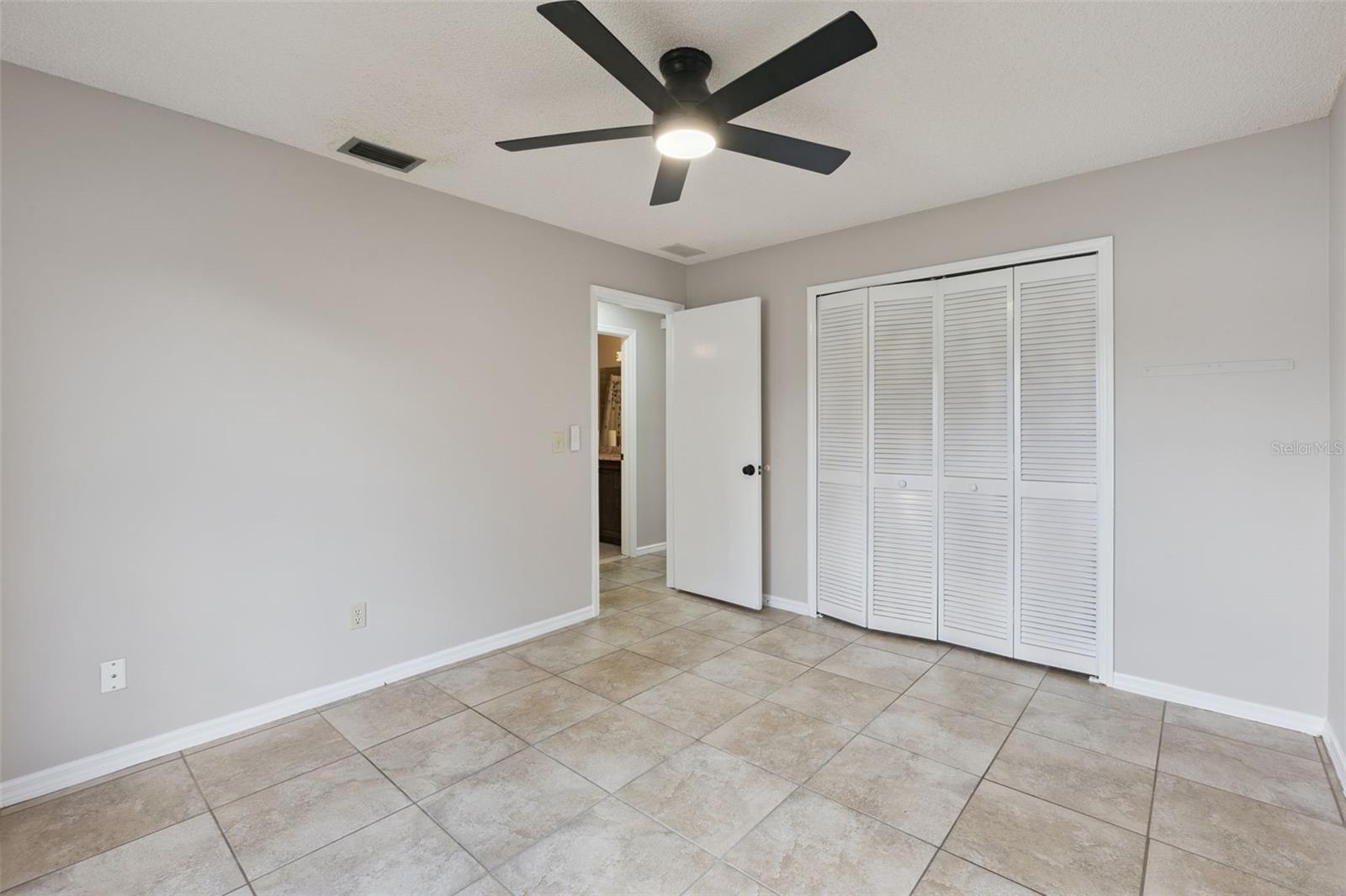 942 WINDBROOK DR, DELTONA, FL, 32725