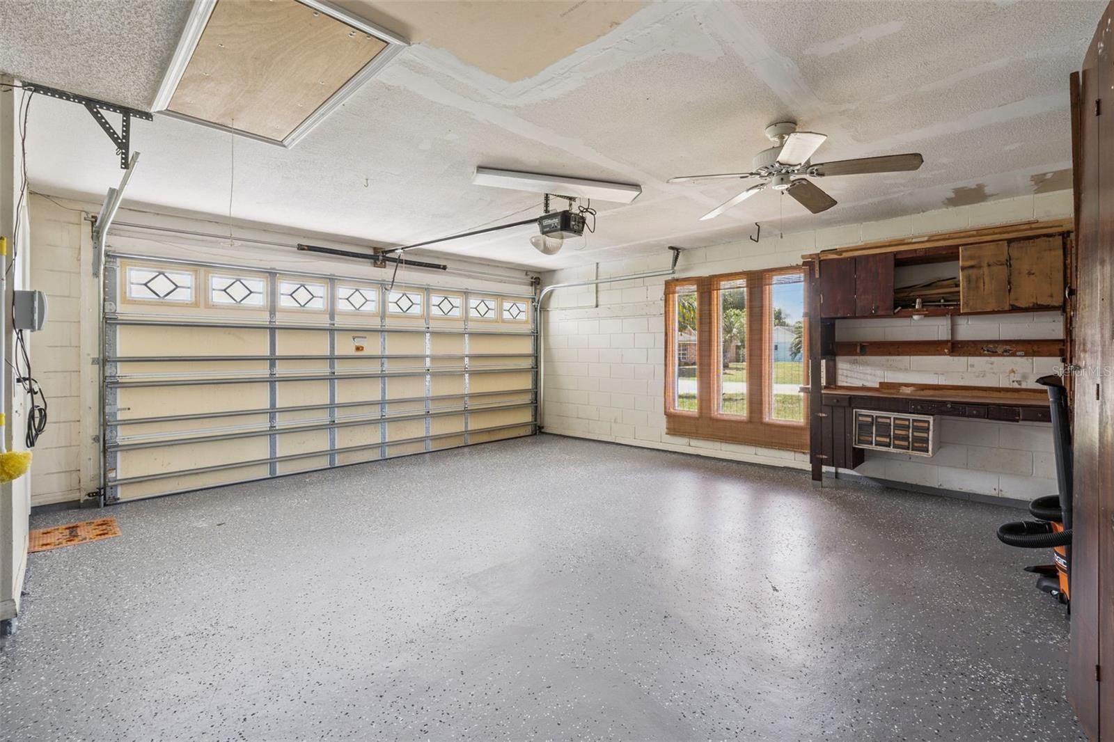 942 WINDBROOK DR, DELTONA, FL, 32725
