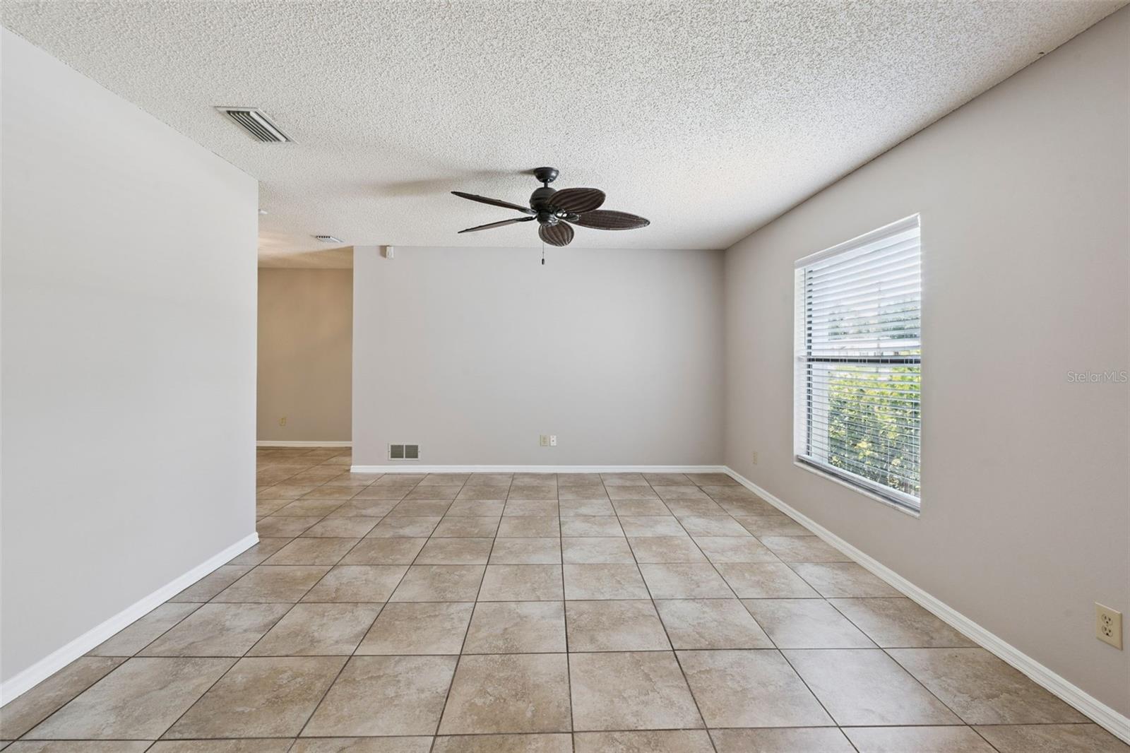 942 WINDBROOK DR, DELTONA, FL, 32725