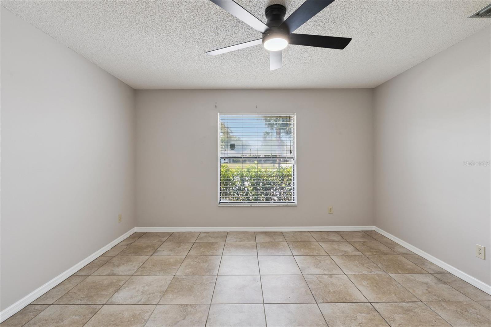 942 WINDBROOK DR, DELTONA, FL, 32725