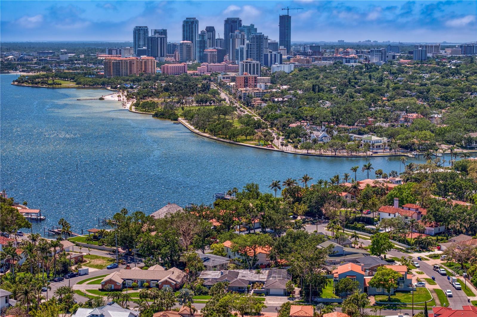 720 BRIGHTWATERS BLVD NE, ST PETERSBURG, FL, 33704