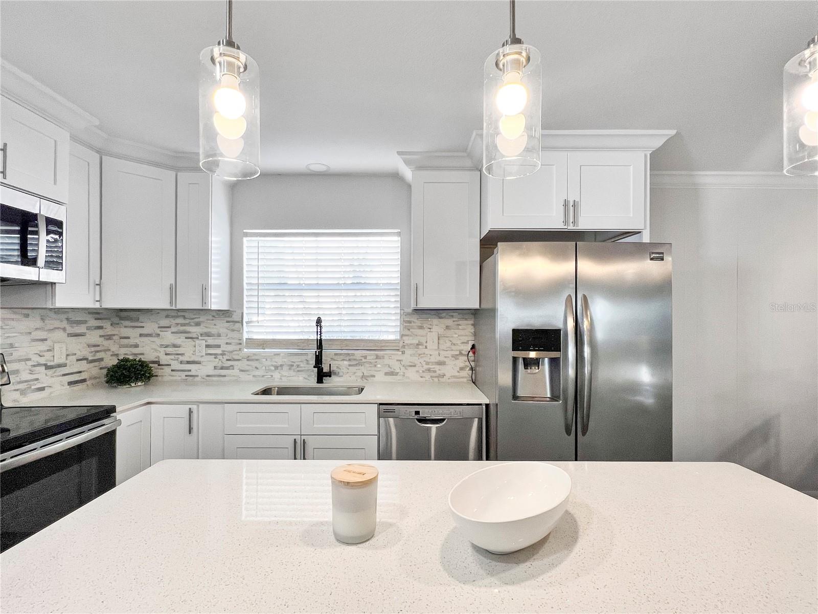 1008 37TH ST W, BRADENTON, FL, 34205