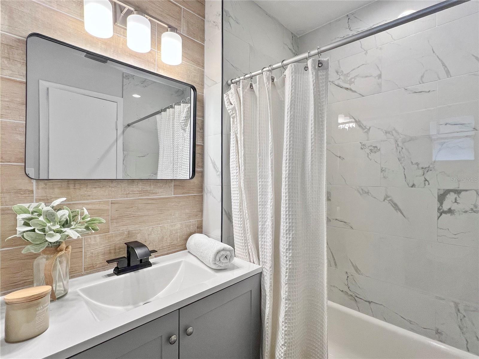 1008 37TH ST W, BRADENTON, FL, 34205