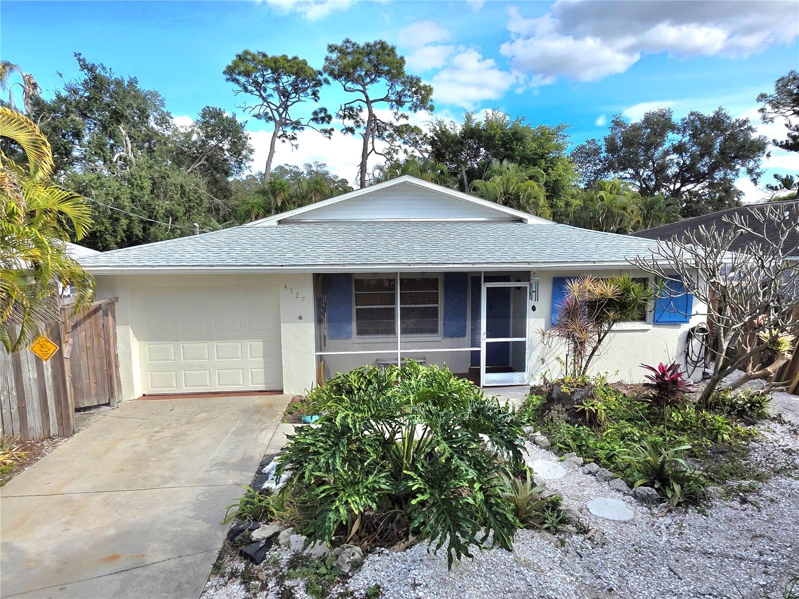 4527 PIKE AVE, SARASOTA, FL, 34233