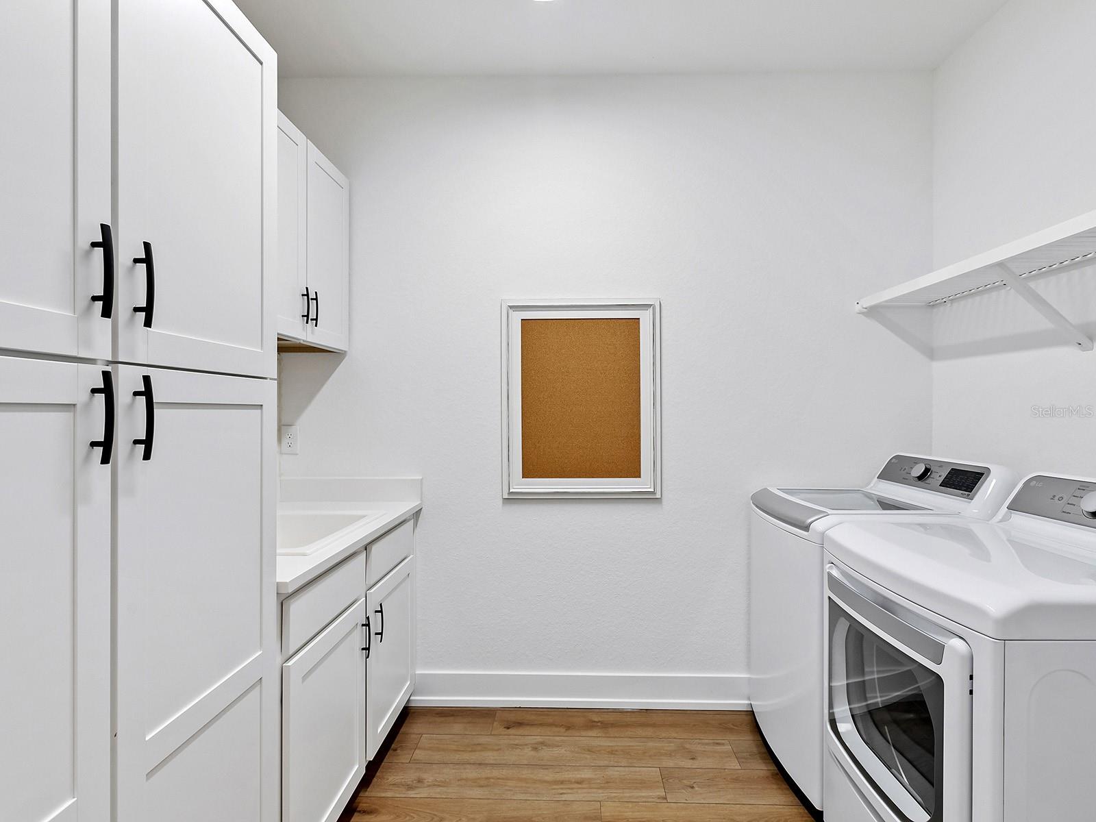 8175 REDONDA LOOP, BRADENTON, FL, 34202