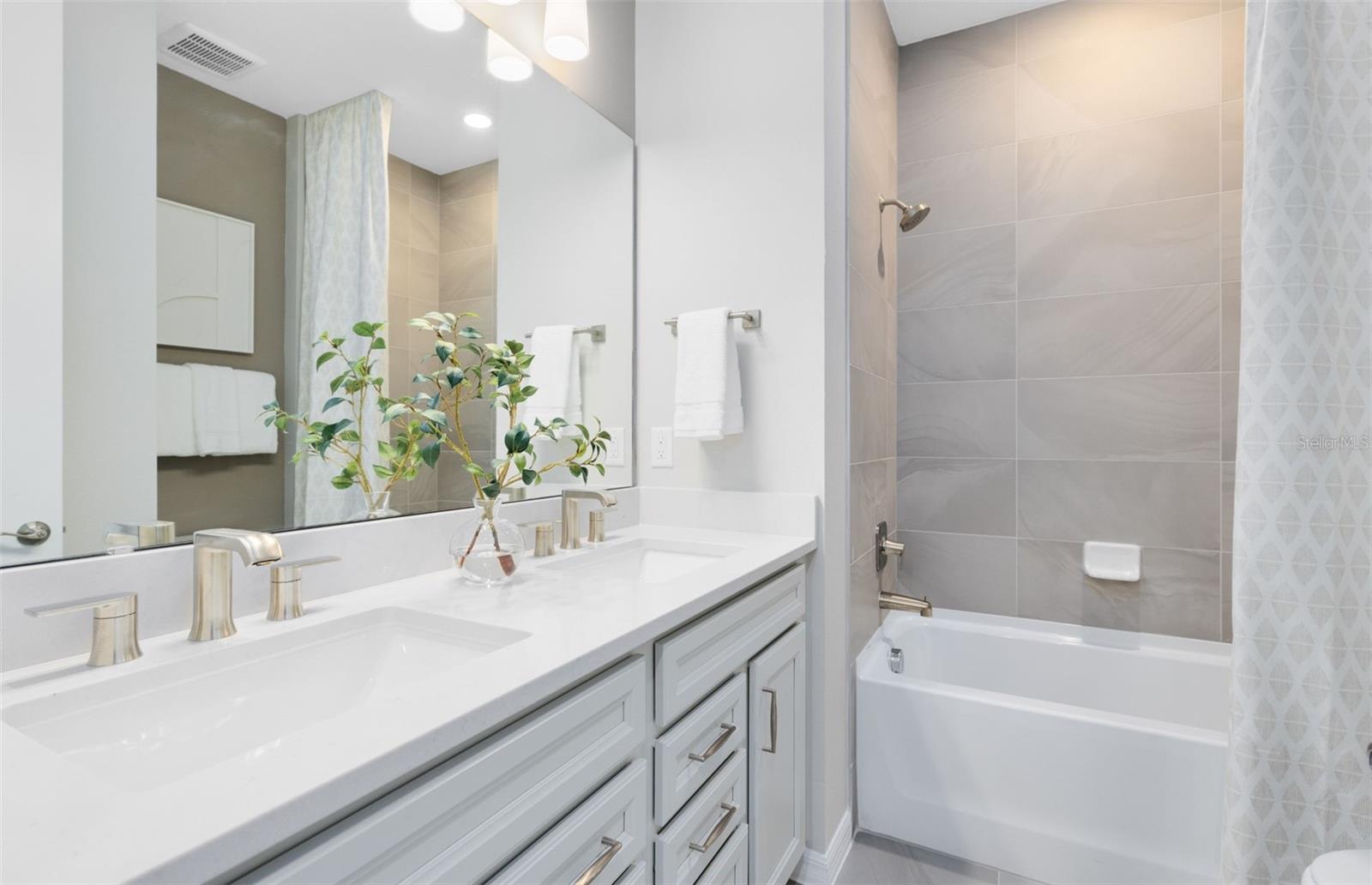 6979 DEPUE DR, WESLEY CHAPEL, FL, 33545