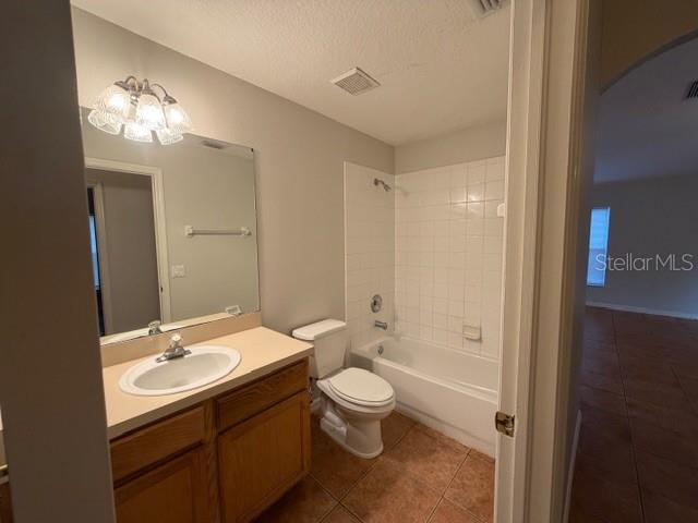 19143 DOVE CREEK DR, TAMPA, FL, 33647