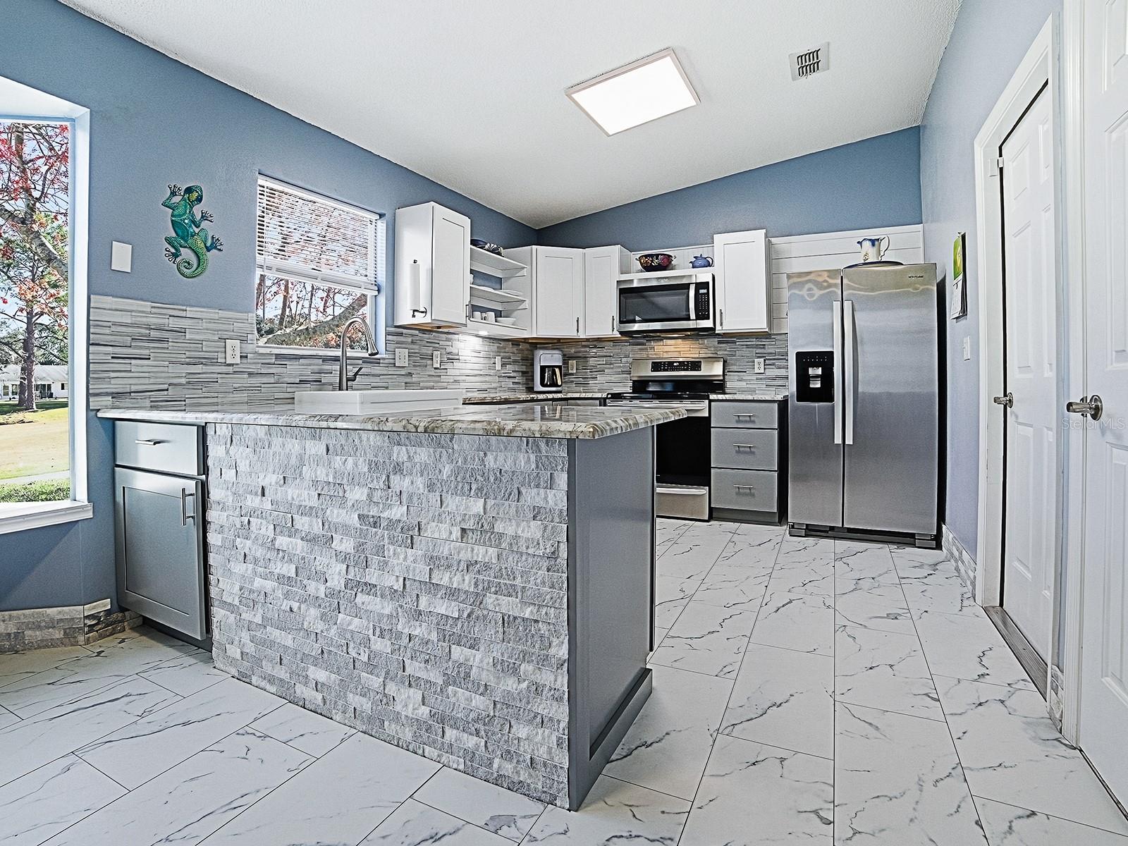 243 WILLOW BROOK DR, LEESBURG, FL, 34748