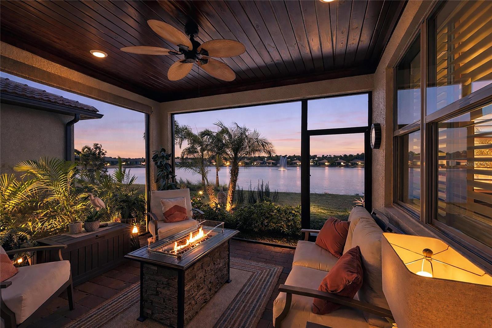 332 VILLORESI BLVD, NOKOMIS, FL, 34275