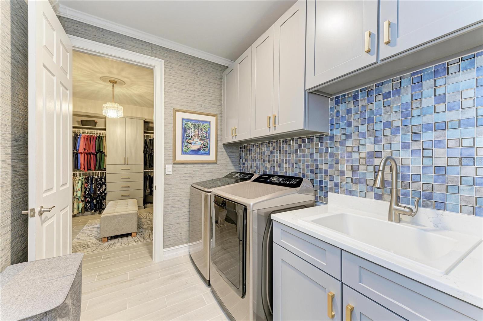 332 VILLORESI BLVD, NOKOMIS, FL, 34275