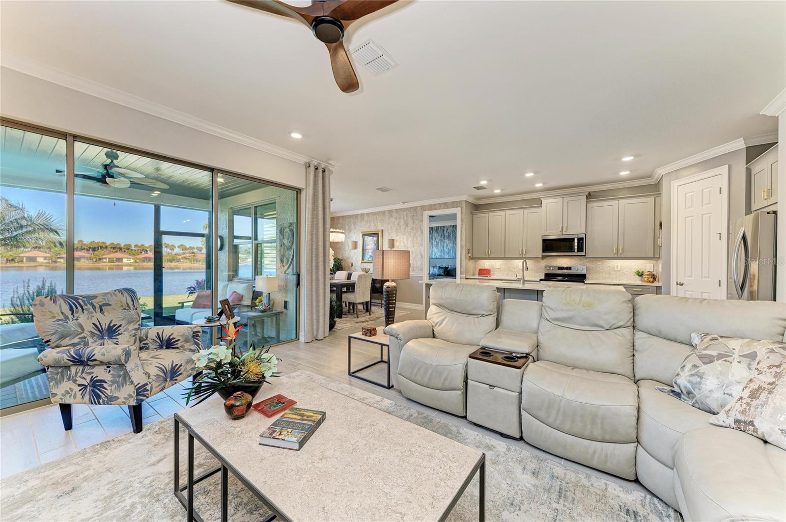 332 VILLORESI BLVD, NOKOMIS, FL, 34275