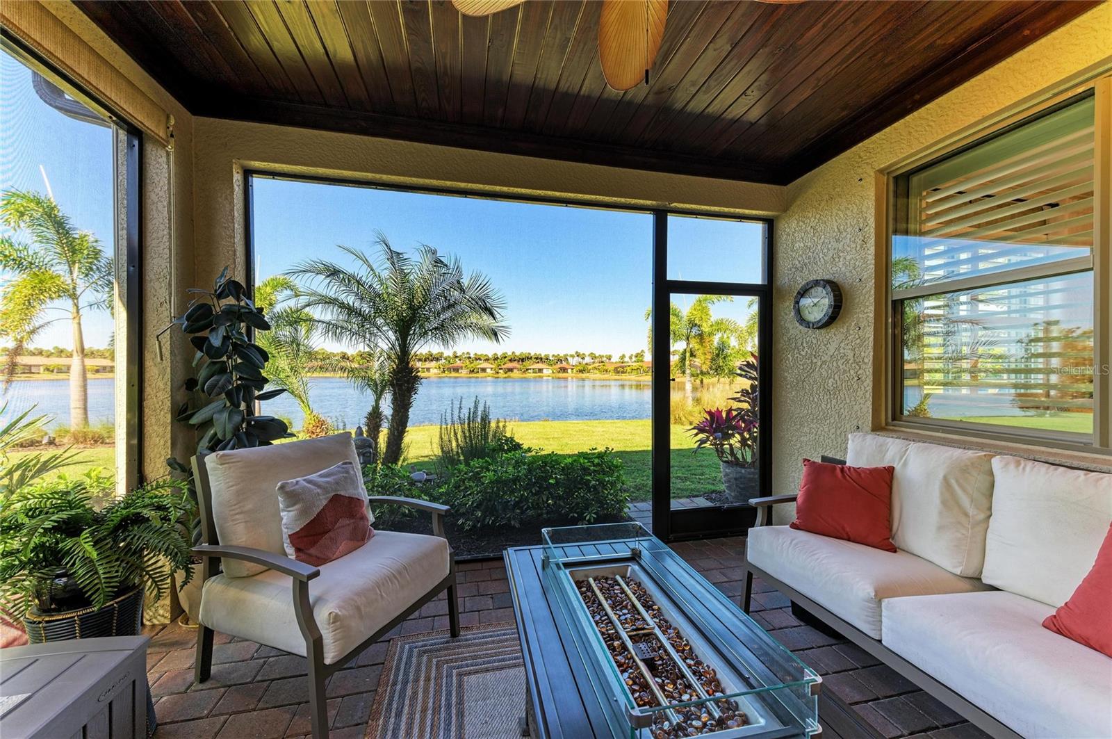 332 VILLORESI BLVD, NOKOMIS, FL, 34275