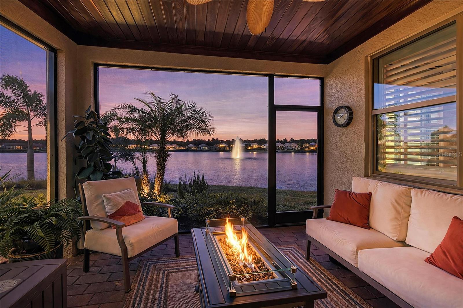 332 VILLORESI BLVD, NOKOMIS, FL, 34275