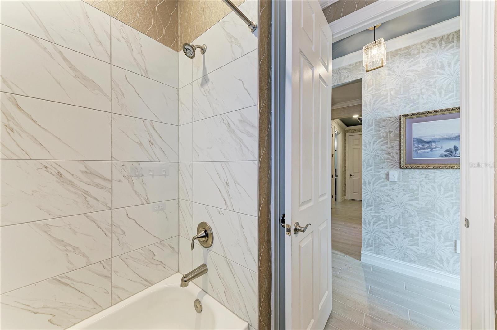 332 VILLORESI BLVD, NOKOMIS, FL, 34275