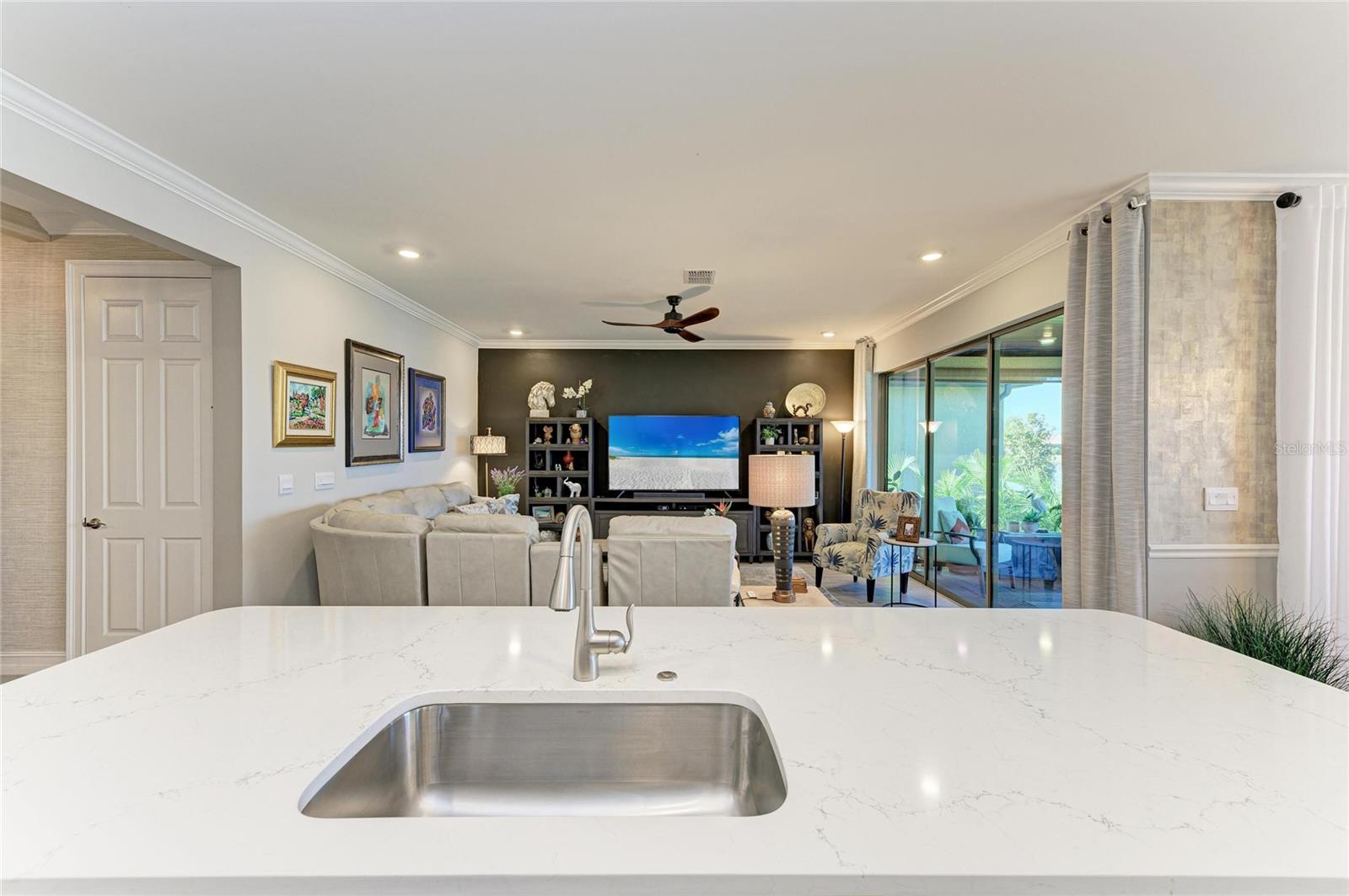 332 VILLORESI BLVD, NOKOMIS, FL, 34275