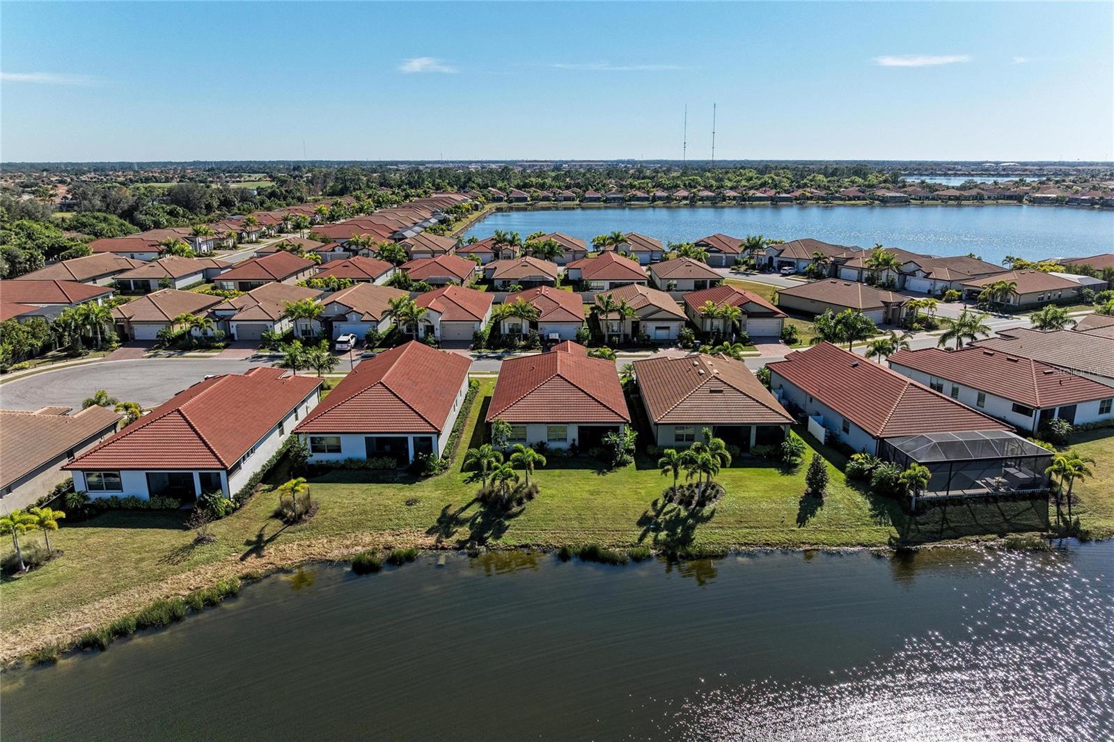 332 VILLORESI BLVD, NOKOMIS, FL, 34275