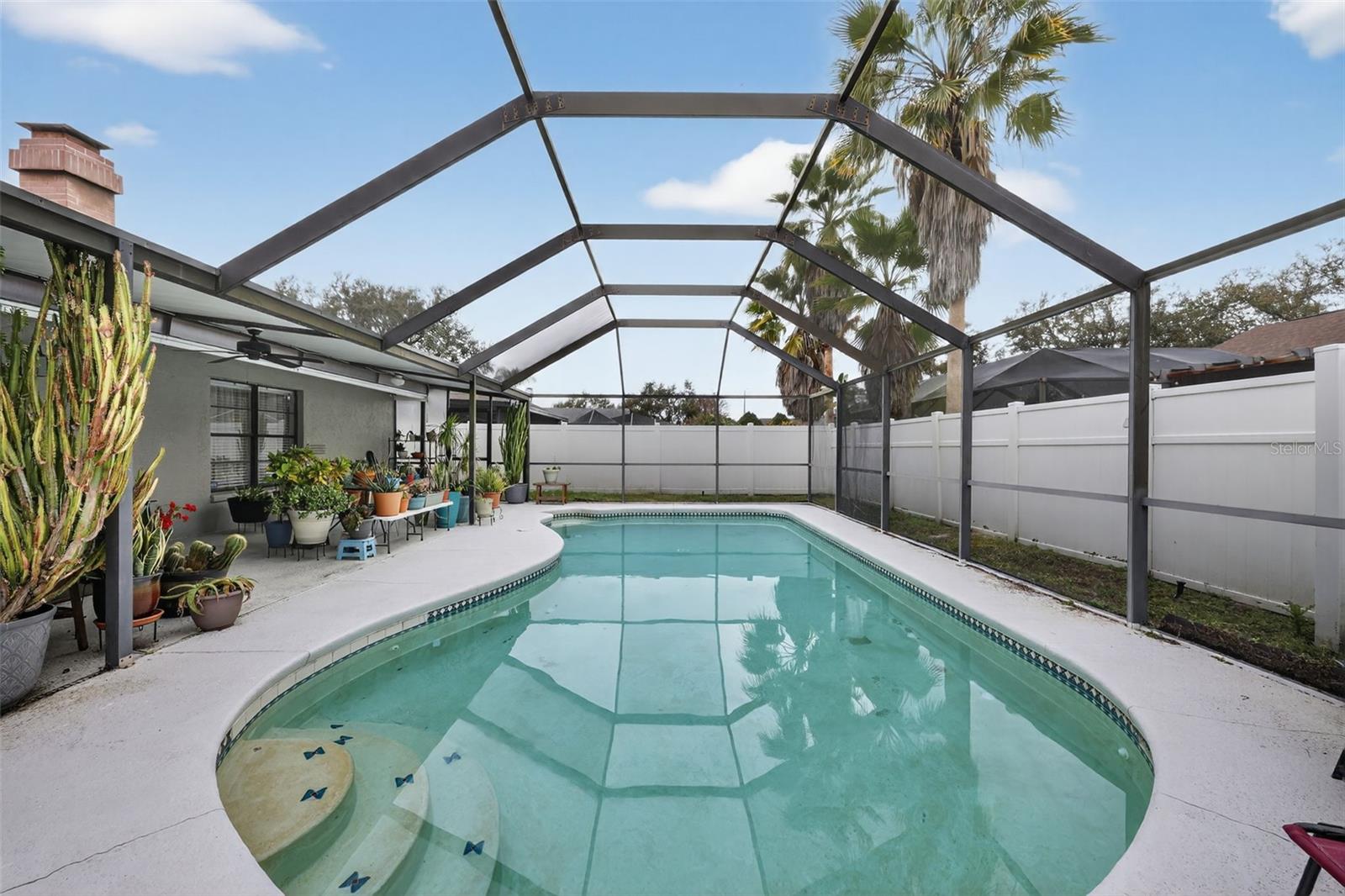 9410 PEBBLE GLEN AVE, TAMPA, FL, 33647