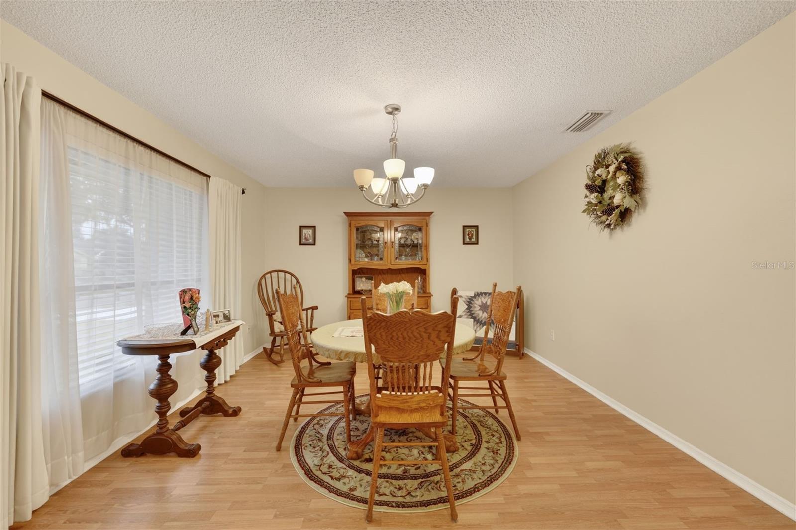 9410 PEBBLE GLEN AVE, TAMPA, FL, 33647